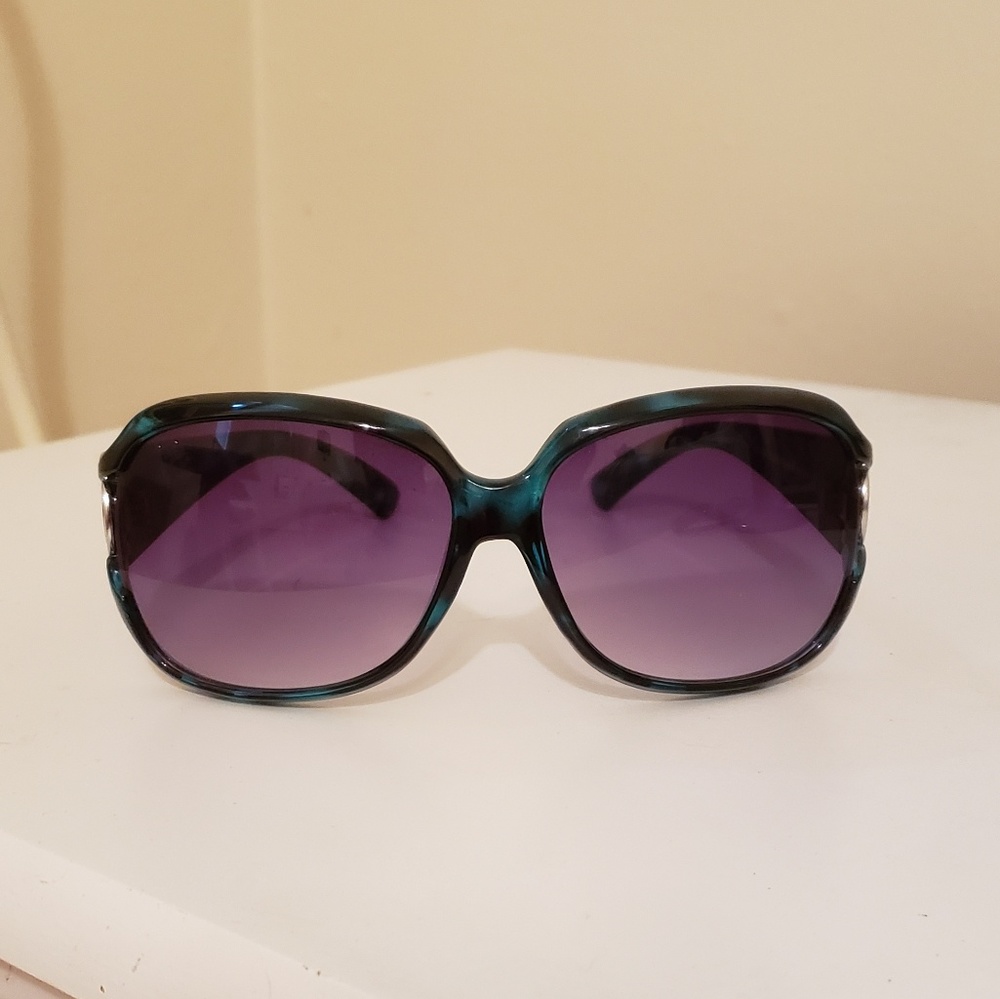 Etienne Aigner real tortoise shell sunglasses